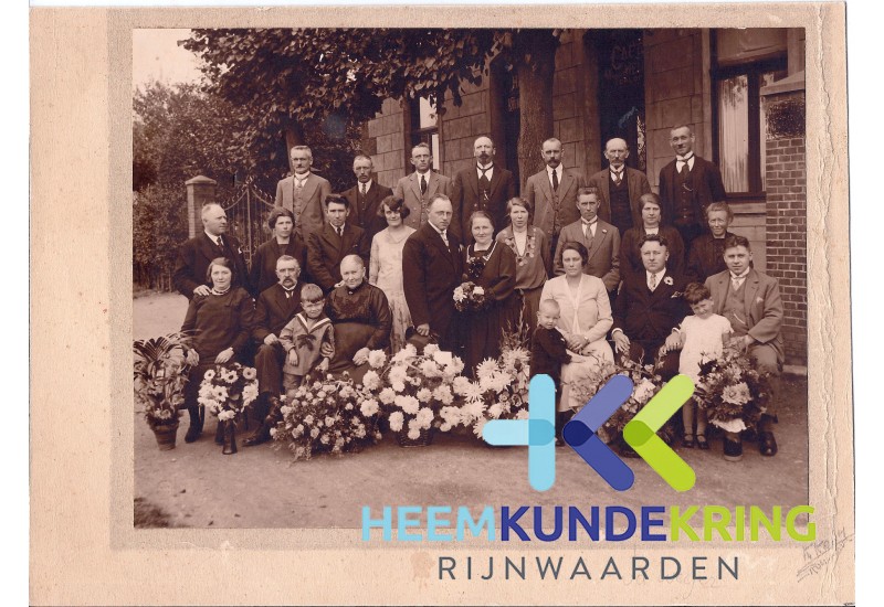 Coll. Brands Spijk geschonken door G. Roelofs Coll. HKR